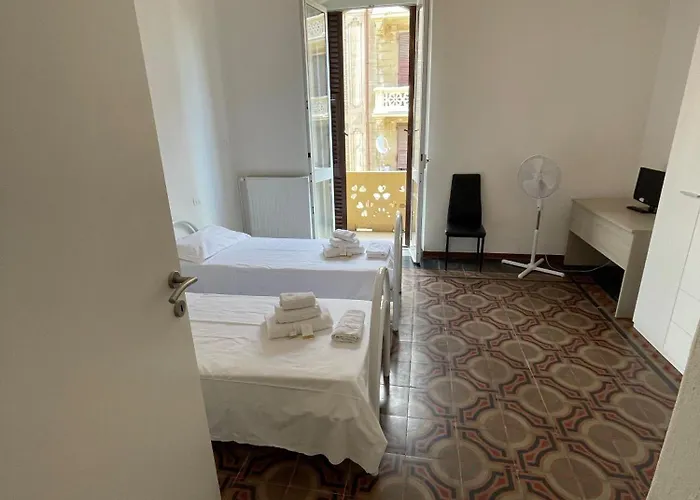 Cavour 3*